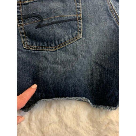 American Eagle Outfitters Jean Shorts Womens Size 6 Blue Modest Fit - Picture 3 of 6